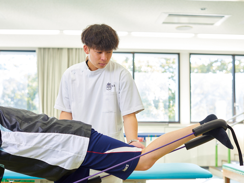 スポーツ理学療法学の講義風景